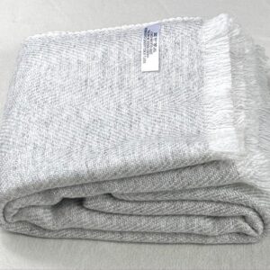 Cashmere Blankets manufacturer and exporter from Nepal.